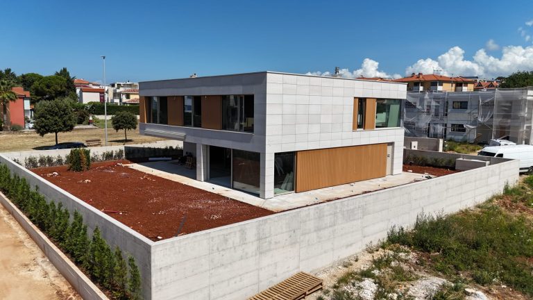 Novigrad - stambena kuća